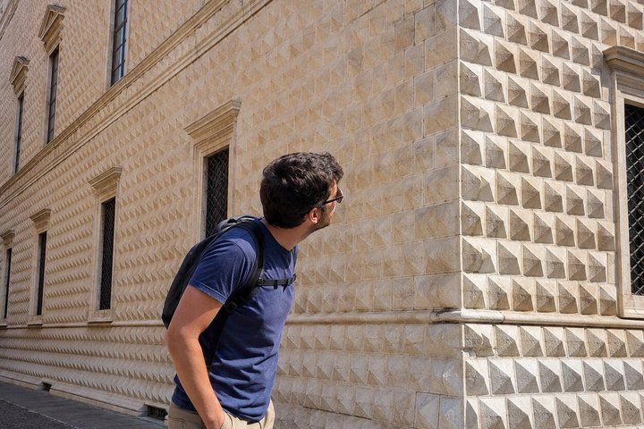 Ferrara Scavenger Hunt: Self-Guided City Exploration Game