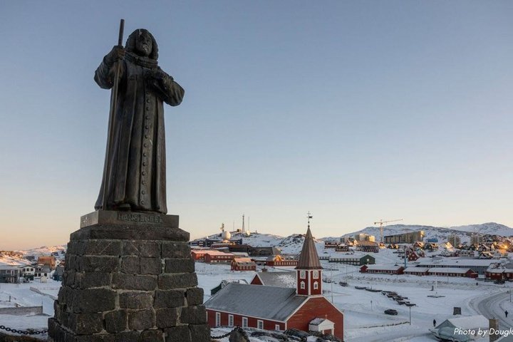 Nuuk Walking Tour with Guided National Museum Visit