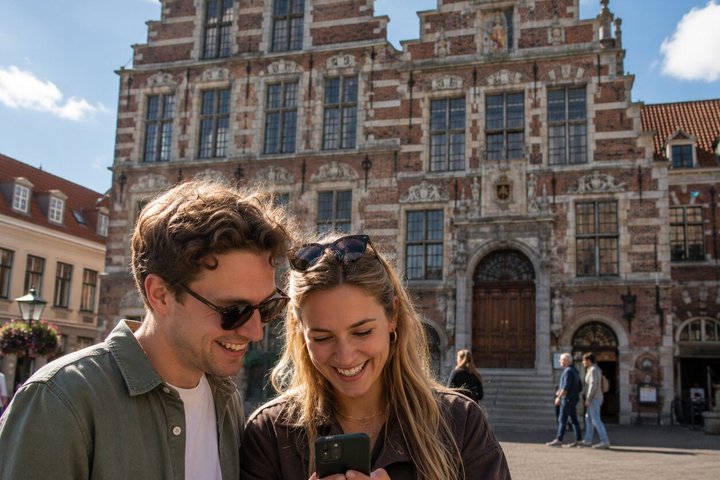 Hoorn Scavenger Hunt: Self-Guided City Exploration Game