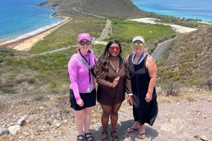 St Kitts: Beach Gems Sea Glass & Timothy Hill View