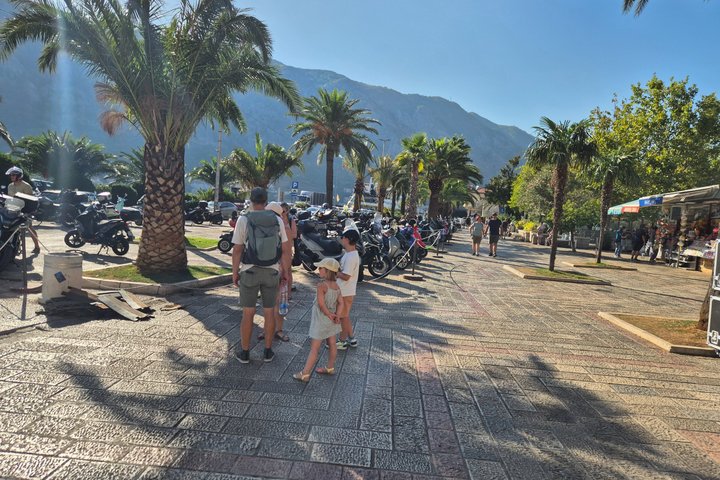 Private Transfer and Mini Tour Podgorica to Budva Kotor Perast