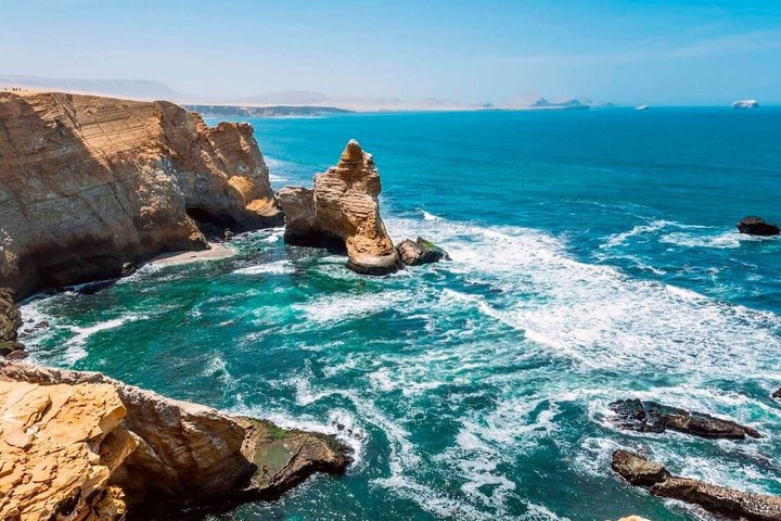 Full Paracas & Huacachina Day Trip from Lima: Sunset Experience