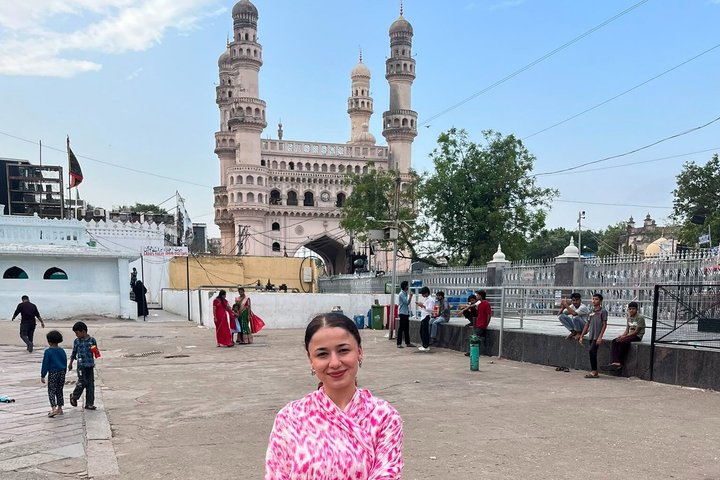 Hyderabad: 4 Museums & Khilwat Palace with Old City Cultural Walk