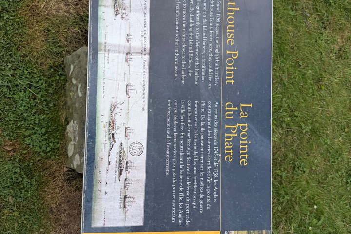 Louisbourg Fortress & Lighthouse Tour from Sydney Cape Breton