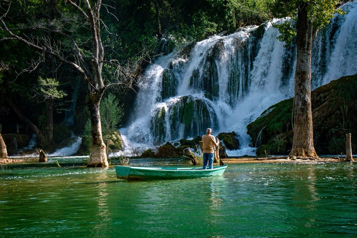 Mostar & Kravice waterfalls full-day guided tour from Split