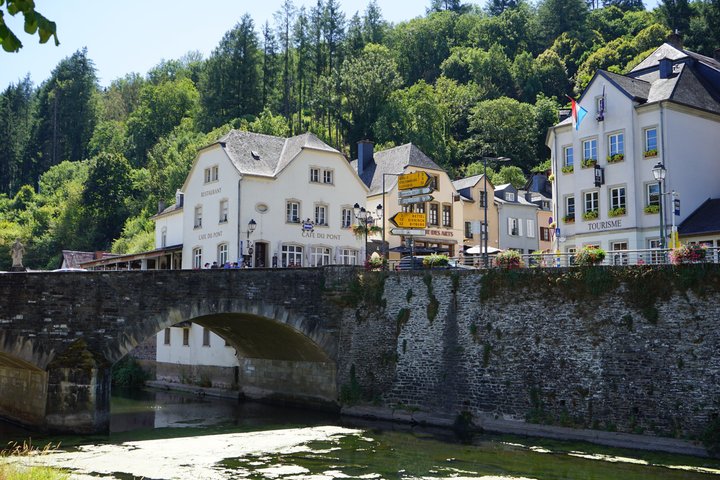 Private Vianden Castle Tour from Luxembourg City