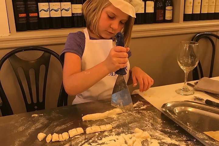 Verona Pasta and Tiramisu Cooking Class With Free Flowing Wine