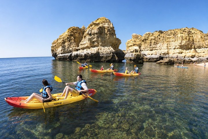 Albufeira: Sea Caves & Hidden Beaches Guided Kayak Tour