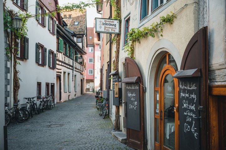 Discover 4 Countries in One Day from Zurich in Small Group