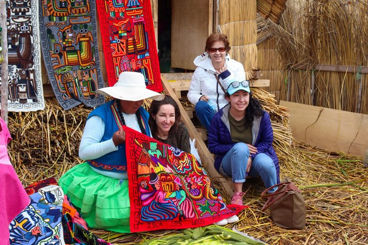 Full Day Tour Uros and Taquile Islands (Speed Boat)