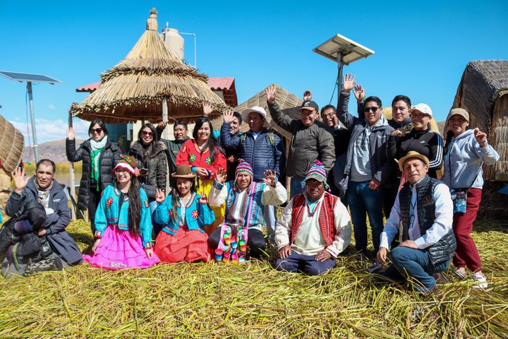 Full Day Tour Uros and Taquile Islands (Speed Boat)