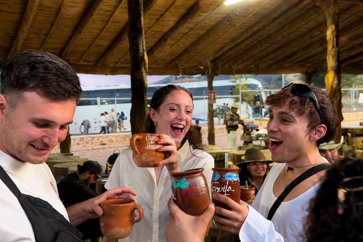 Classic Tequila Tour from GDL and CANTARITOS EL GÜERO EXTENDED!