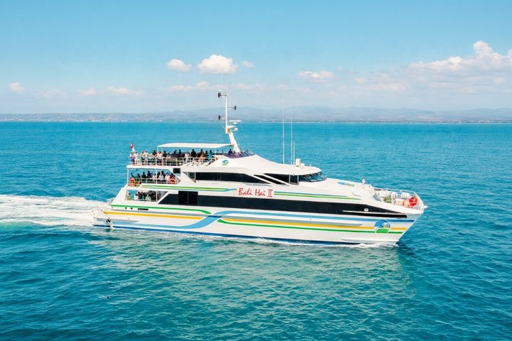 Bali to Nusa Lembongan Day Cruise with Snorkeling & Beach Club