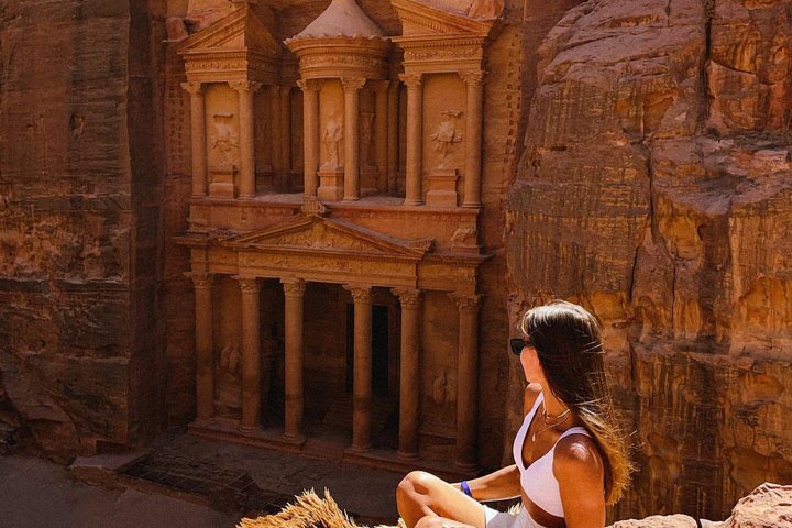 Petra and Wadi Rum Private Guided Tour