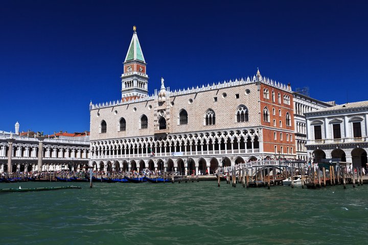 Skip-the-Line: Doge's Palace & St. Mark's Basilica Fully Guided Tour