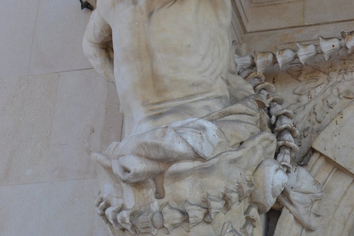 Guided Tour in Toulon: Provencal Port & Splendid Old City