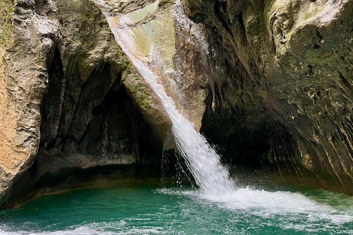 Monkey Park Tour and Damajagua waterfalls in Puerto Plata.
