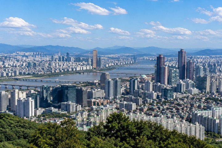 Full-day Customizable Private Seoul Highlight Tour