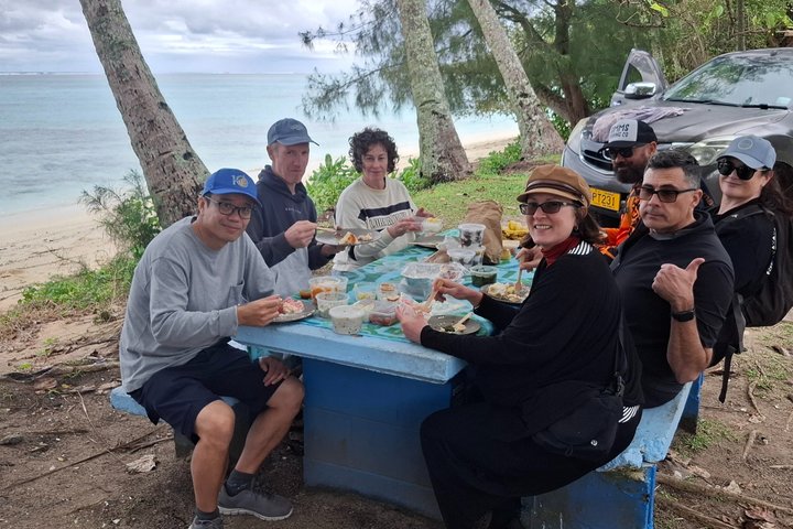 Market, Farm, Fork! A taste of Rarotonga: from farm to fork.
