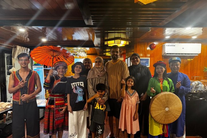 Ha Long Bay 3D2N Premium Cruise Experience from Hanoi