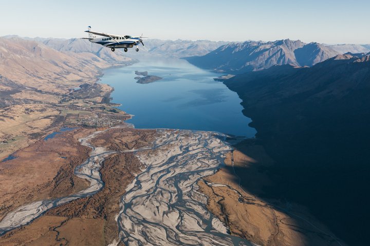 Milford Sound Flight and Cruise Tour from Queenstown