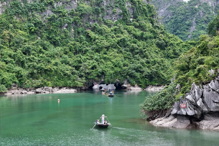 Halong Bay & Lan Ha Bay Luxury Day Cruise by The Halong Catamaran